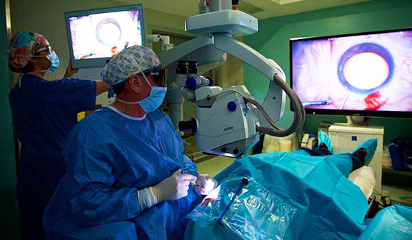Cirugía de cataratas con tecnología 3D